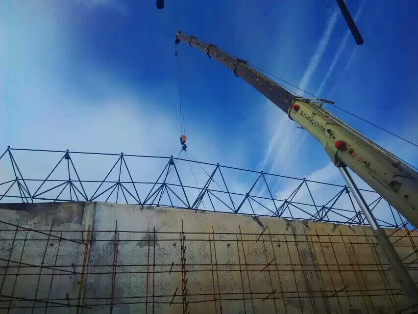 石河子食堂网架结构工程